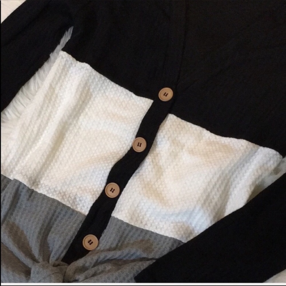 Kendall’s Striped Waffle Knit Top - Picture 4 of 4